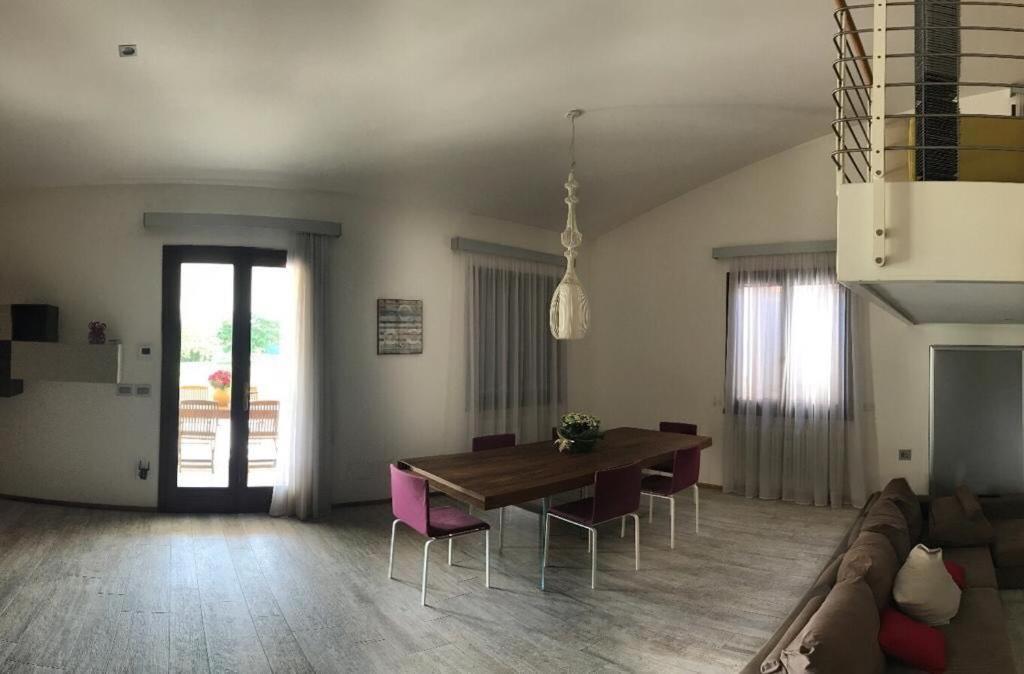 Nifty Intera Villa Con Piscina Relax, Idromassaggio E Sauna Muscletto Eksteriør billede