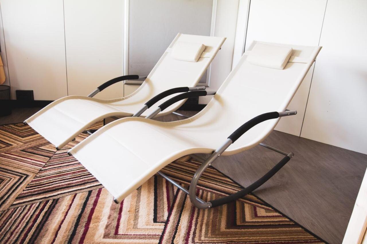 Nifty Intera Villa Con Piscina Relax, Idromassaggio E Sauna Muscletto Eksteriør billede